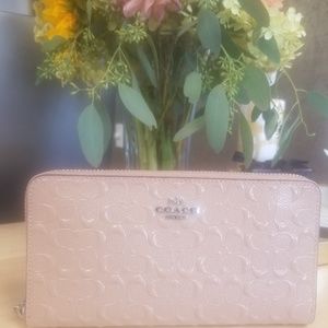NWT Coach Embossed Accordian Zip Wallet